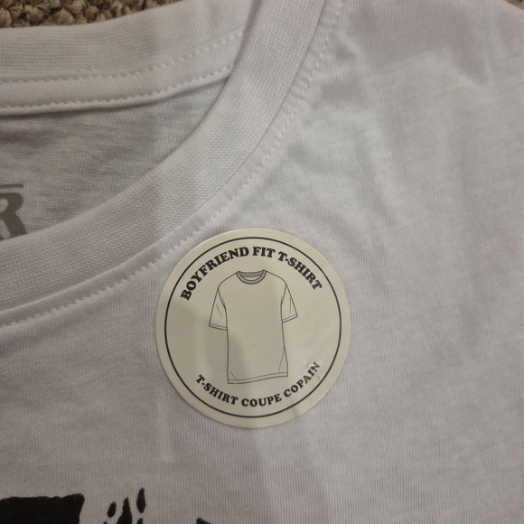 Stranger Things Hellfire Club White T-Shirt Adult Unisex Size XL NWT - Picture 7 of 7